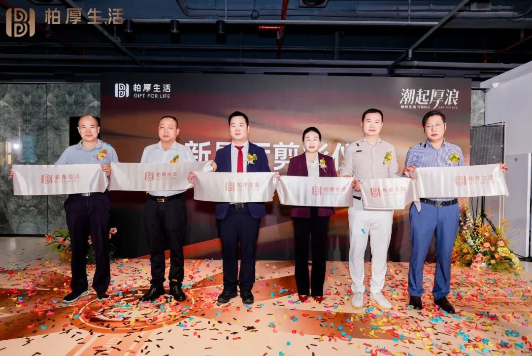 https://mmbiz.qpic.cn/mmbiz_jpg/3atfFIwfCMwmwm9Y863Cm4yIuQoyGOjwNHlw4PeFJicVsOdQNMTse6IFzY2w2iaqtFlXg9XLlIrhQZFZykskjOwA/640?wx_fmt=jpeg
